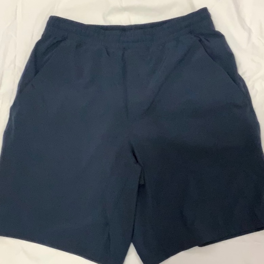Men's Lululemon Blue 9” lined Shorts